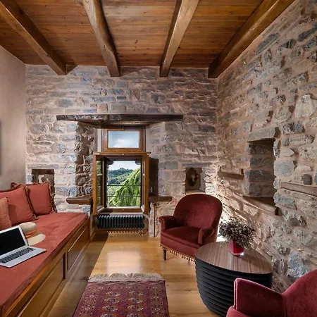 酒店 Sakali Mansion Pinakátai