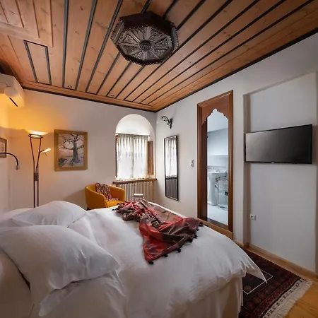 Sakali Mansion Hotell Pinakátai