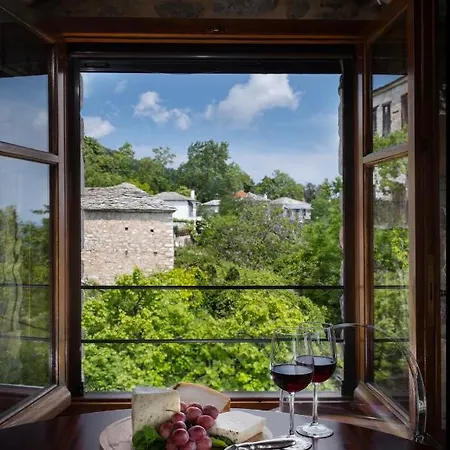 Sakali Mansion Pinakátai